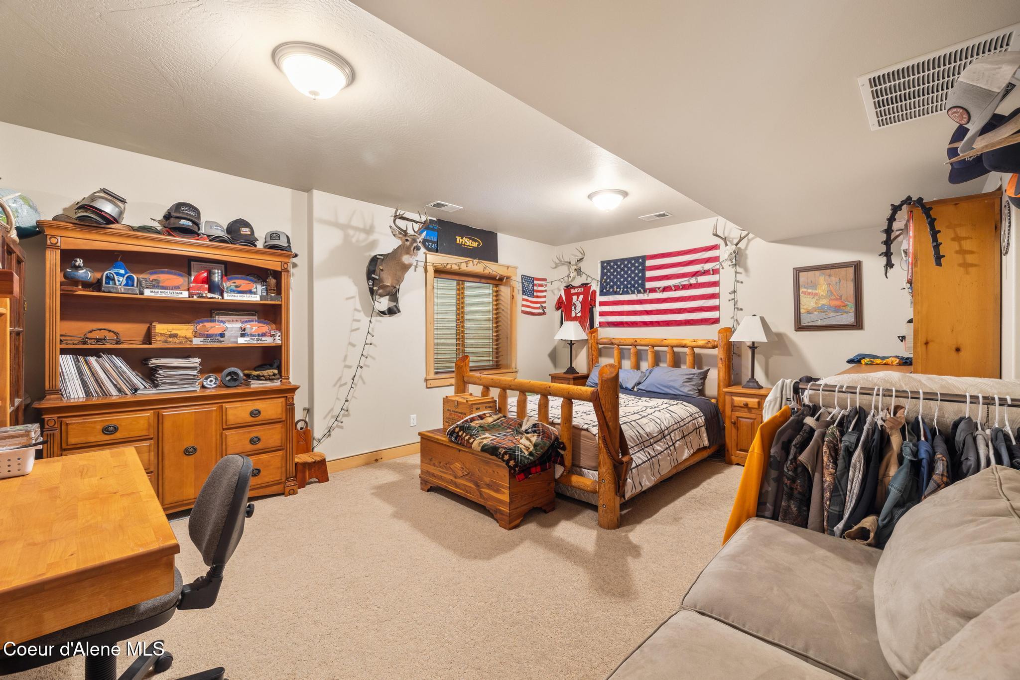 4459 East O'Gara Road Harrison, ID 83833 - Photo 46 of 47 Bedroom