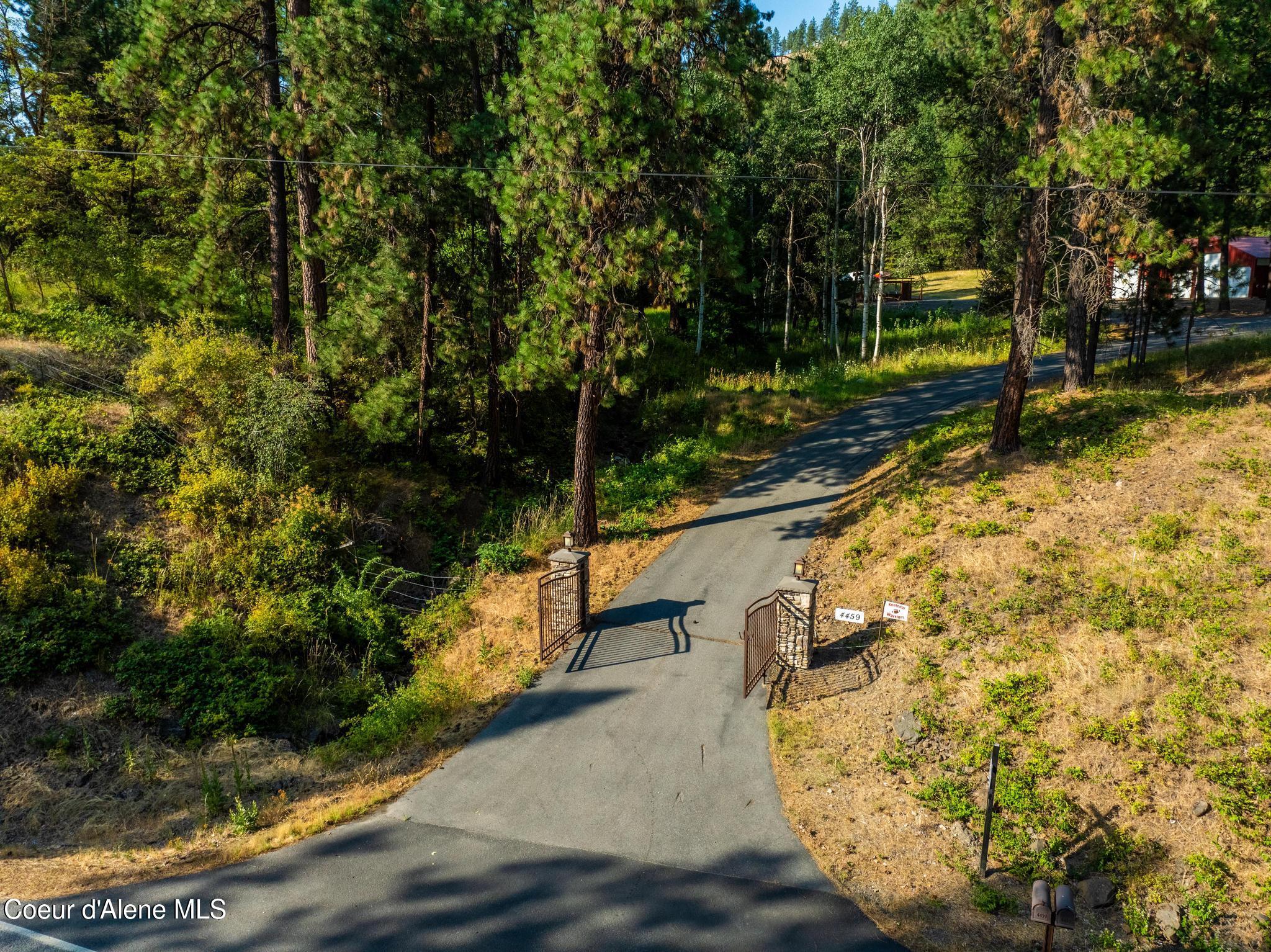 4459 East O'Gara Road Harrison, ID 83833 - Photo 7 of 47 Private Driveway