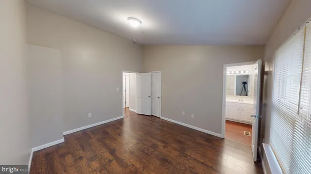 a view of livingroom with furniture and wooden floor