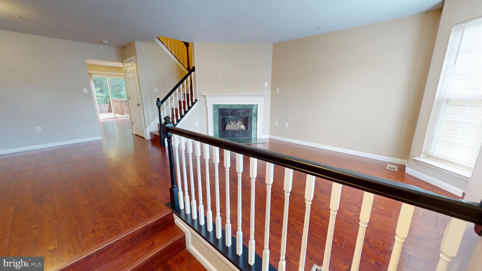 10611 Riva Place White Plains, MD 20695 - Photo 5 of 93