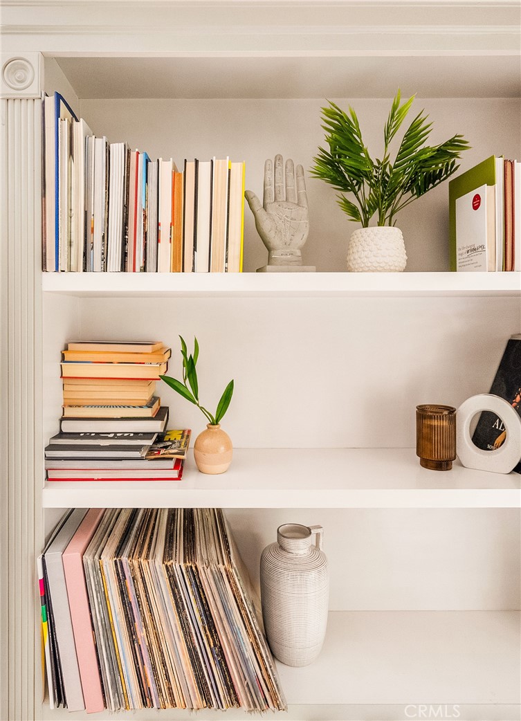 2014 North Flower Street Santa Ana, CA 92706 - Photo 5 of 28 a view of a bathtub in a living room