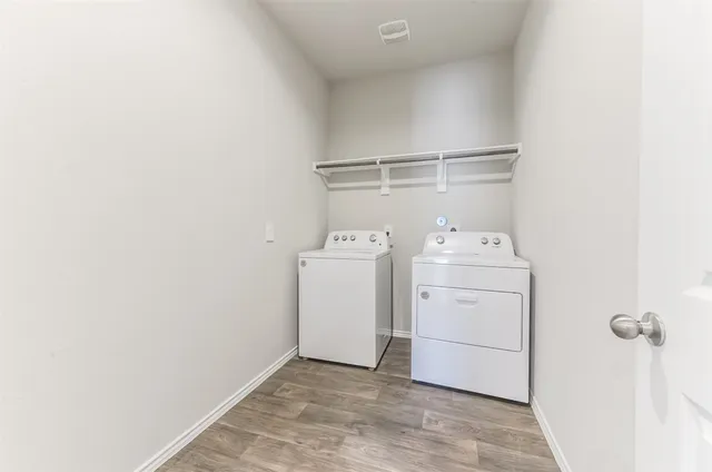 $270,000 | 16524 Cascading Pnes Court, Conroe, TX 77302