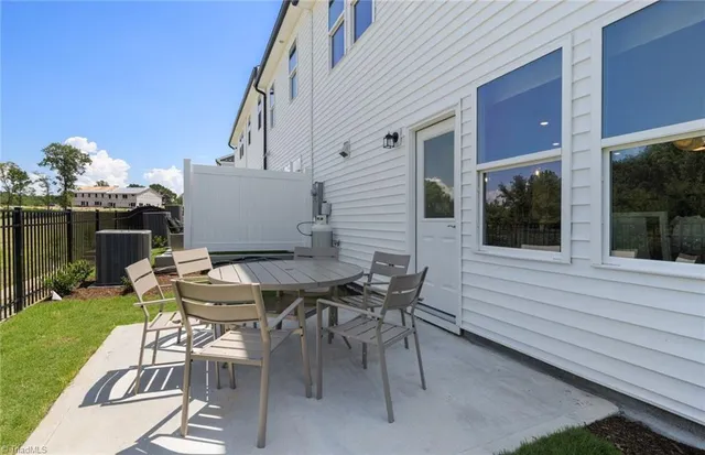 $274,630 | 3427 Pilot Mill Drive, McLeansville, NC 27301