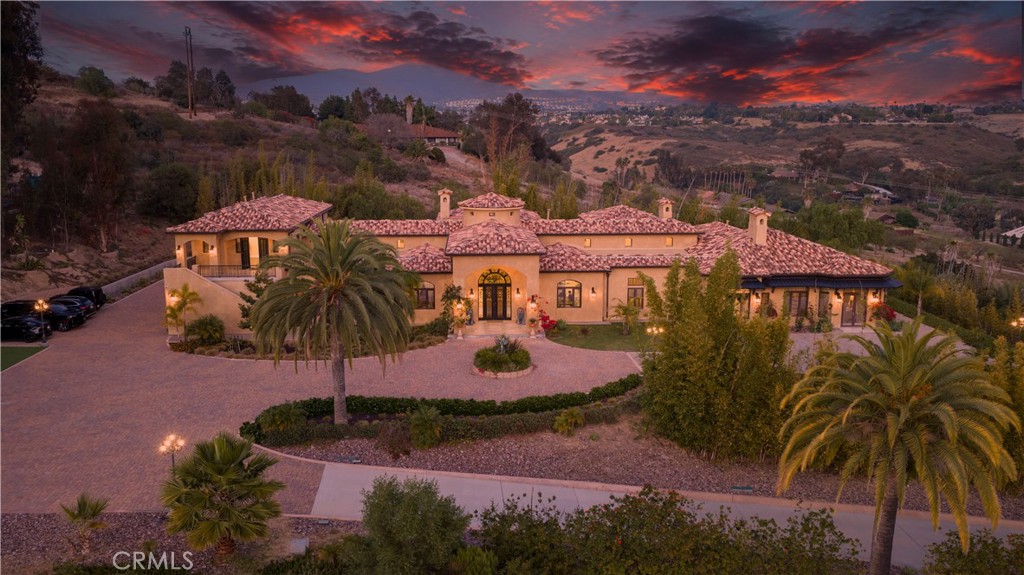 6884 Poco Lago Rancho Santa Fe, CA 92067 - Photo 3 of 48