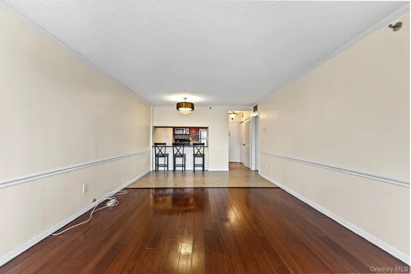 $2,900 | 25 Rockledge Avenue, Unit 714, White Plains, NY 10601