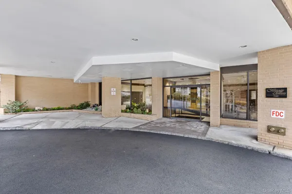 $2,900 | 25 Rockledge Avenue, Unit 714, White Plains, NY 10601