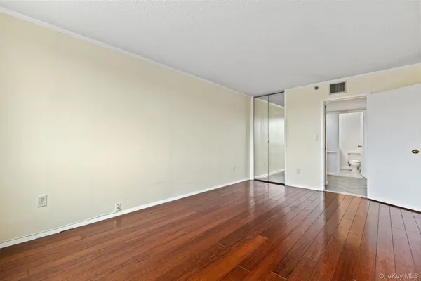 $2,900 | 25 Rockledge Avenue, Unit 714, White Plains, NY 10601