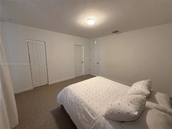 $2,400 | 412 Northwest 12th Street, Florida City, FL 33034