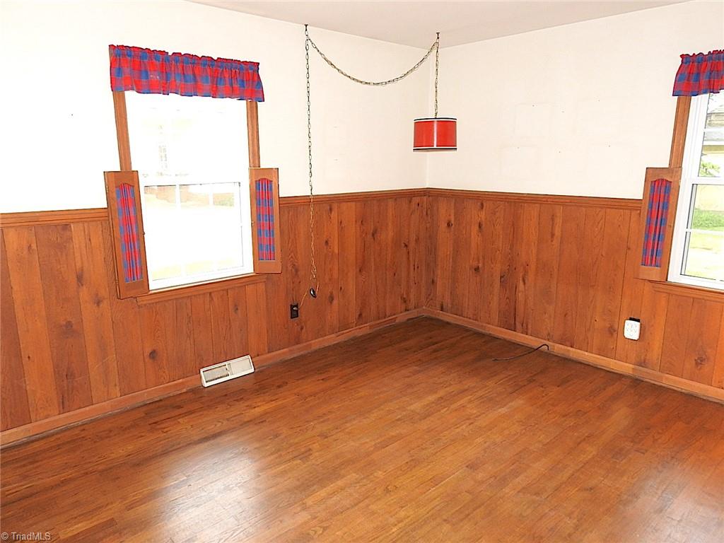 6219 Ballinger Road Greensboro, NC 27410 - Photo 12 of 19 Gallery Image 12