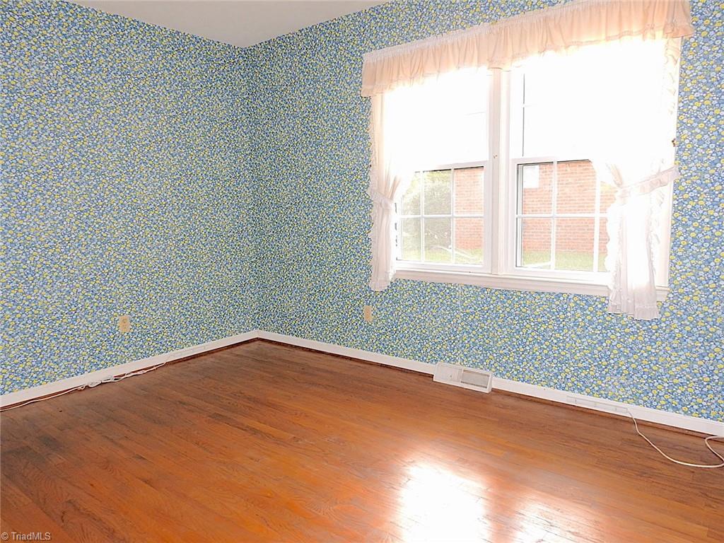 6219 Ballinger Road Greensboro, NC 27410 - Photo 13 of 19 Gallery Image 13