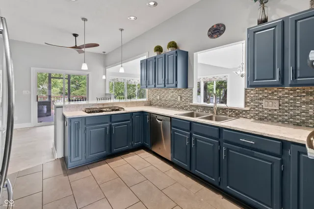 $1,110,000 | 11226 Blackwalnut Point, Indianapolis, IN 46236