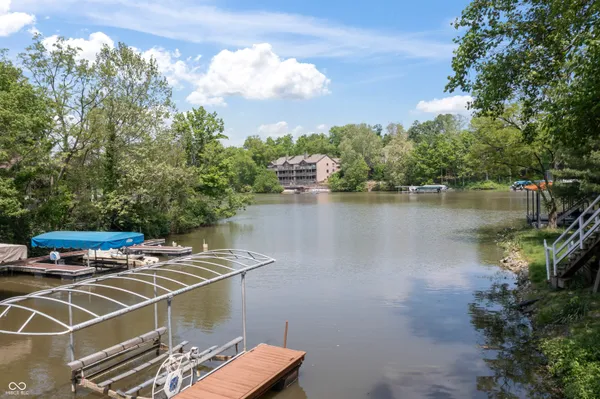 $1,110,000 | 11226 Blackwalnut Point, Indianapolis, IN 46236