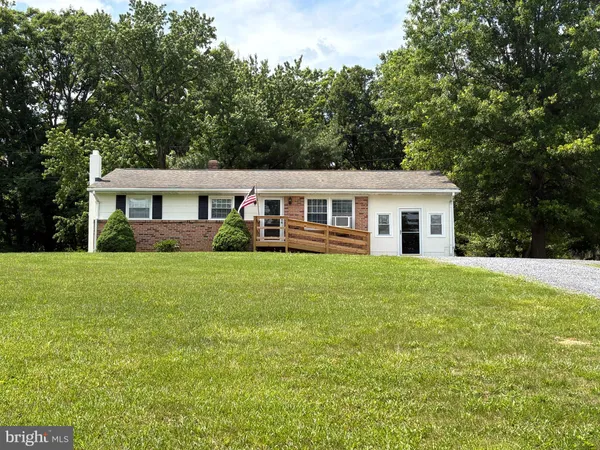 $375,000 | 12394 Lord Fairfax Highway, Boyce, VA 22620
