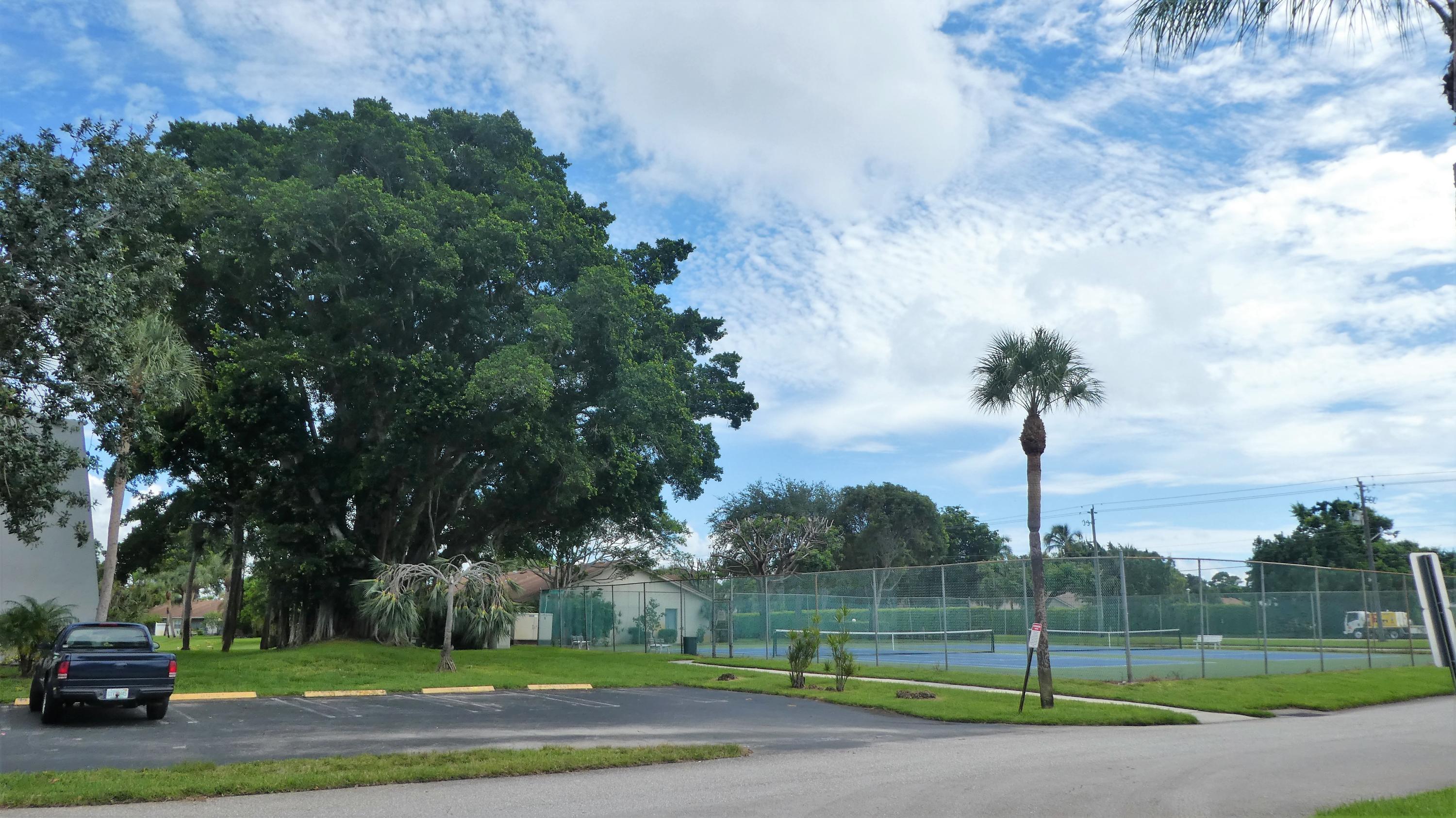 2500 Fiore Way, Unit 102C Delray Beach, FL 33445 - Photo 31 of 33 a view of a park