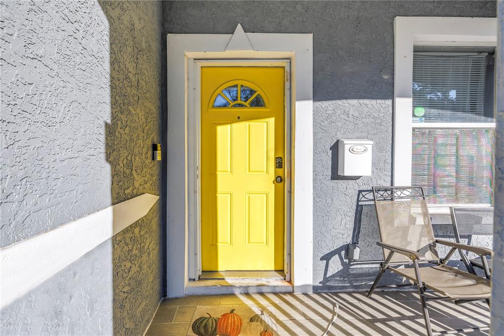 1410 Prescott Street South St. Petersburg, FL 33705 - Photo 3 of 35