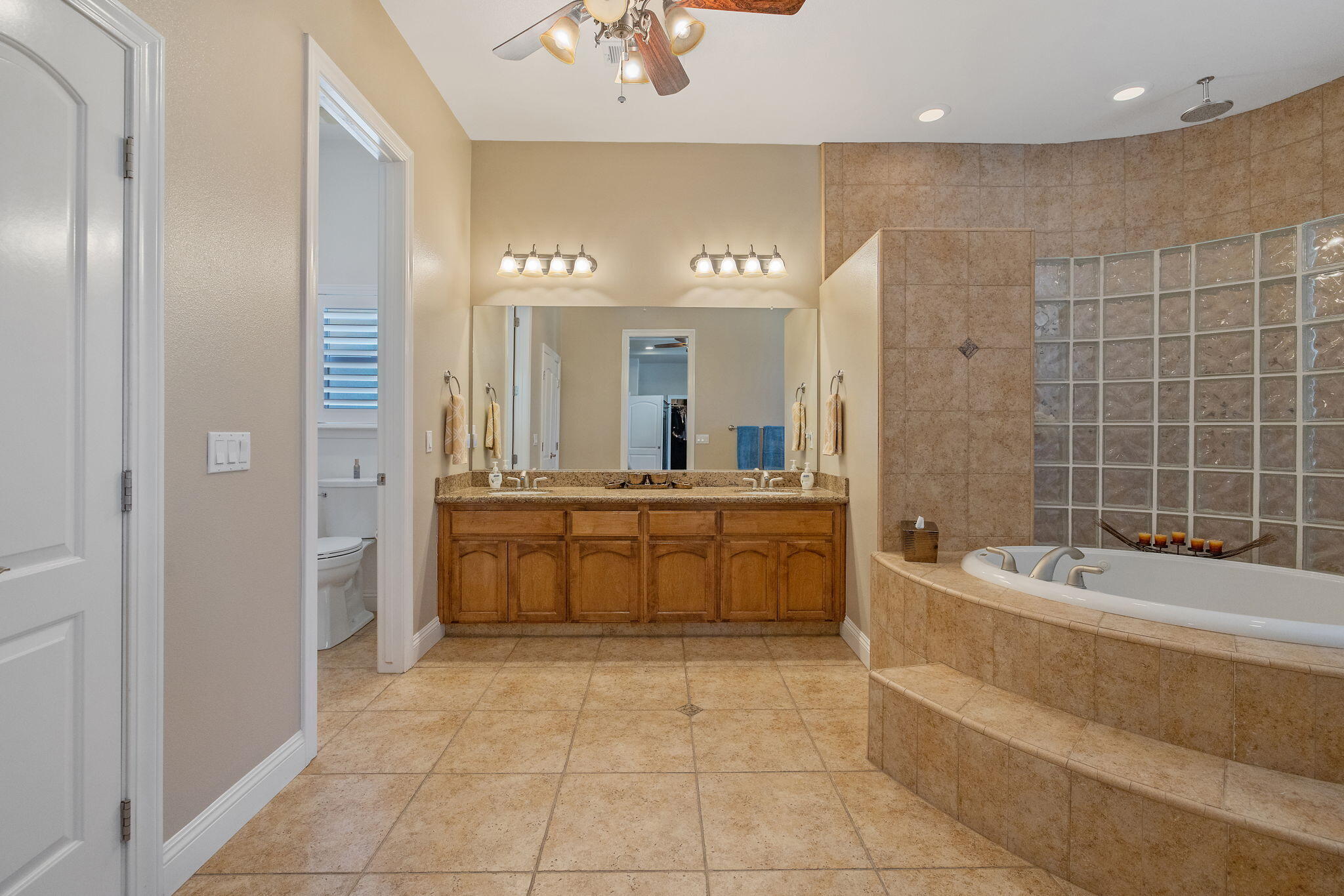 760 St James Court Exeter, CA 93221 - Photo 34 of 77 52-web-or-mls-713A8479