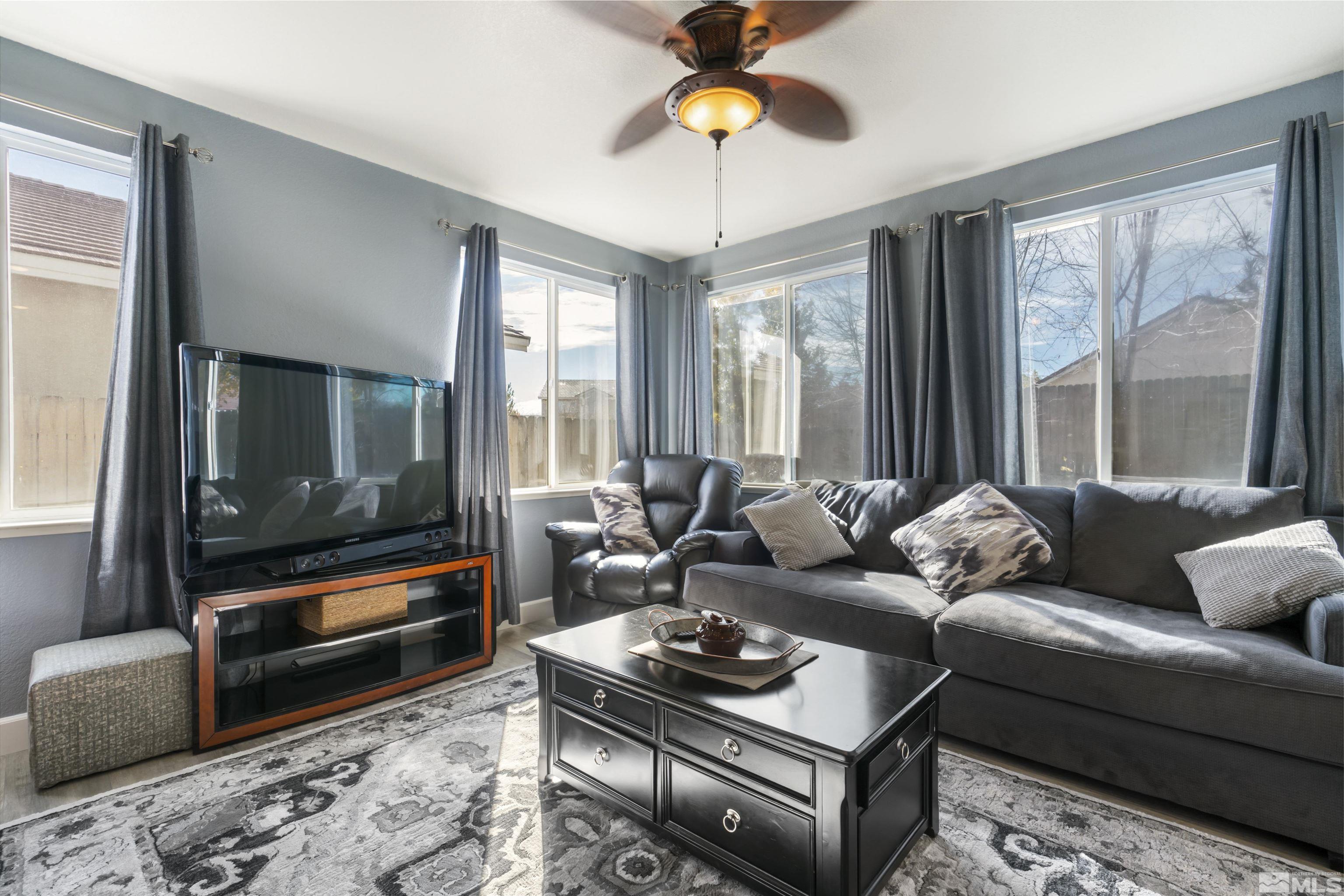 10045 Zephyr Heights Drive Reno, NV 89521 - Photo 13 of 32 Photo 13