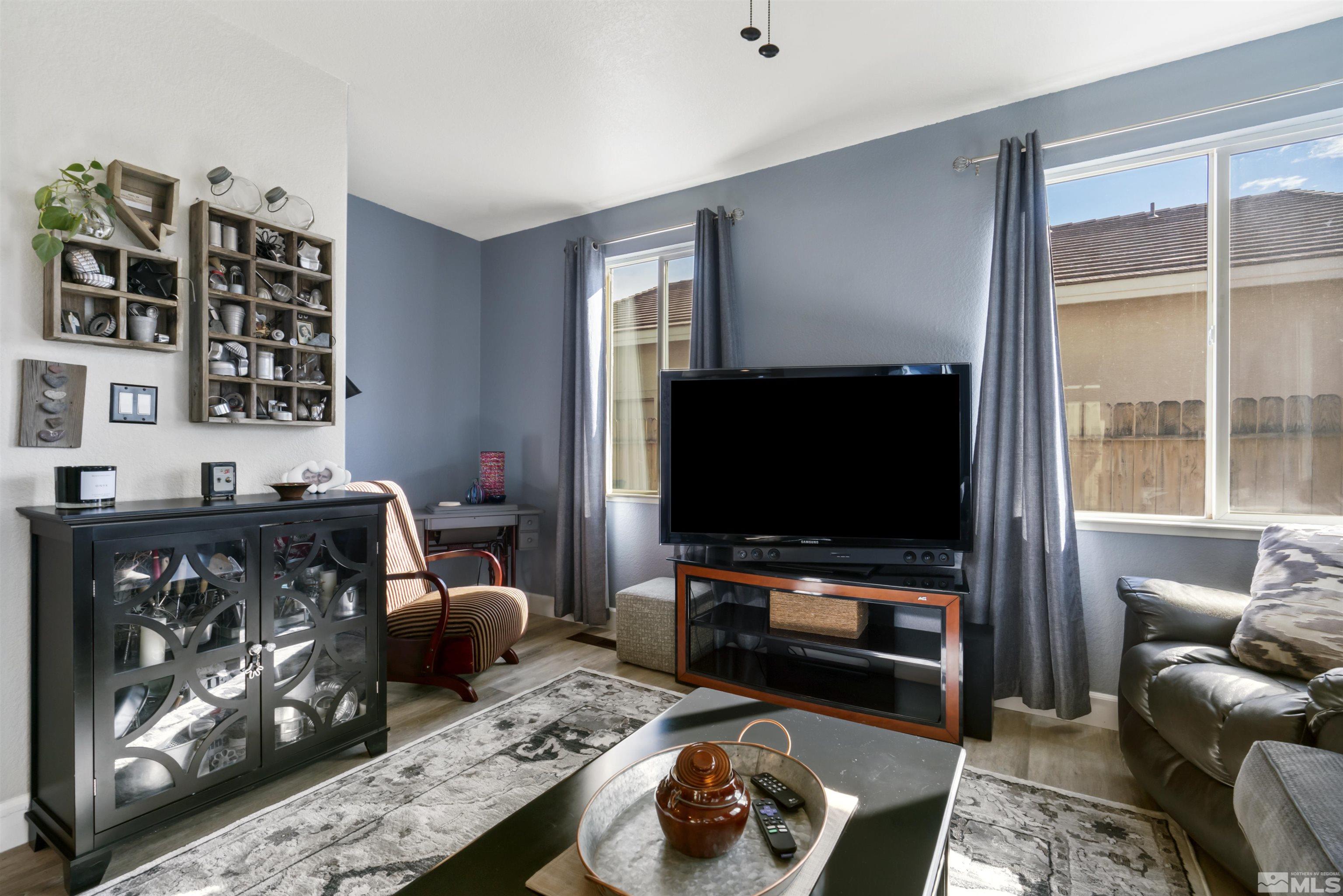 10045 Zephyr Heights Drive Reno, NV 89521 - Photo 14 of 32 Photo 14