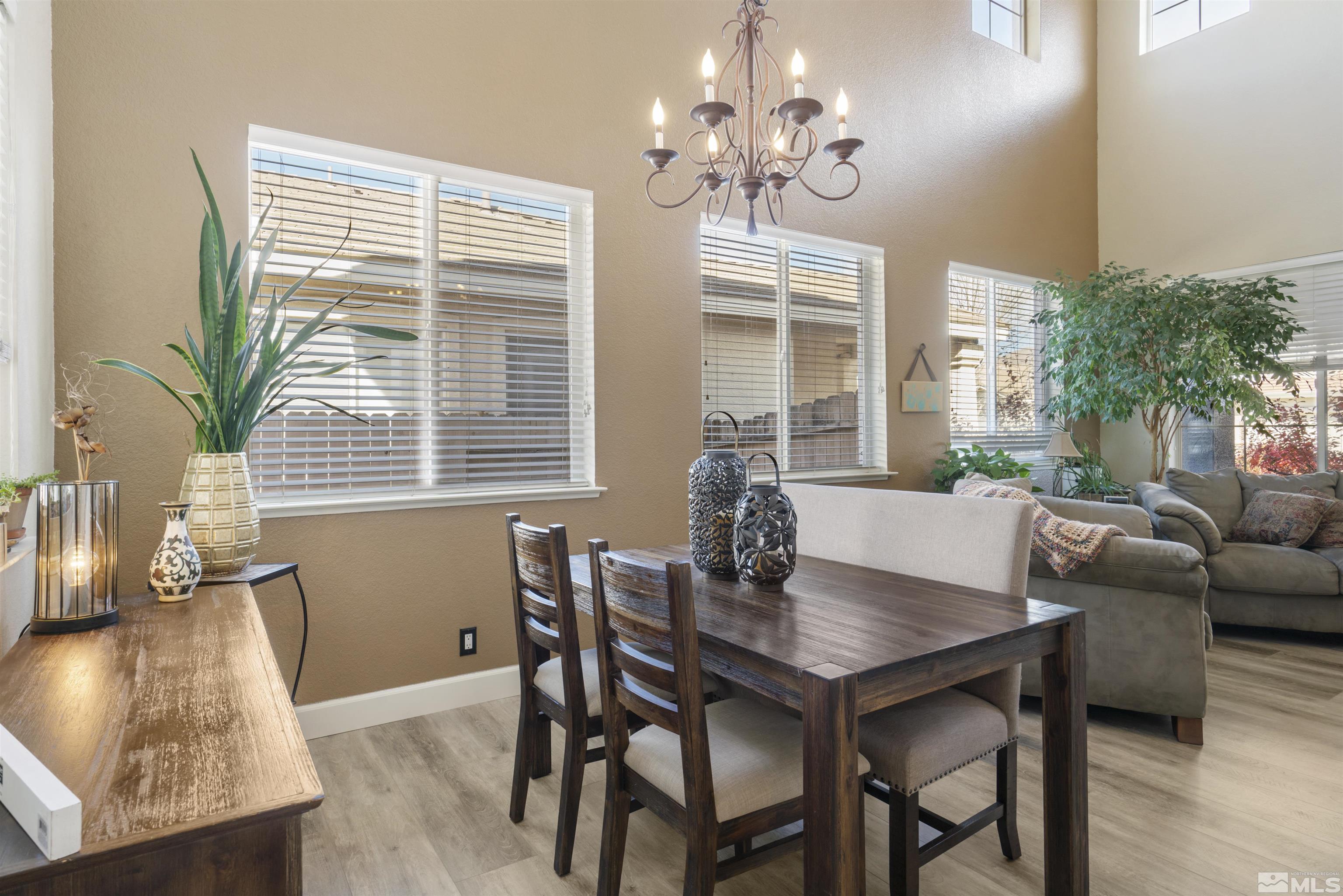 10045 Zephyr Heights Drive Reno, NV 89521 - Photo 7 of 32 Photo 7