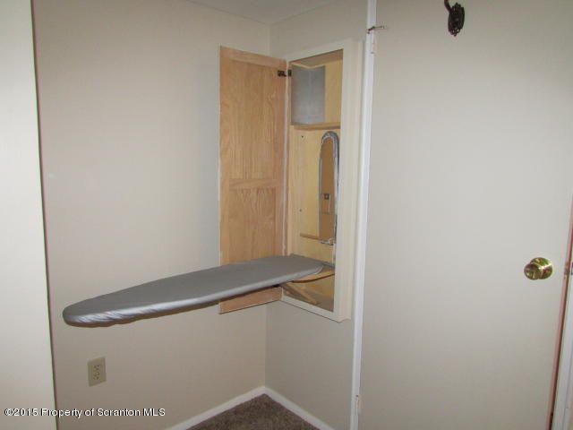 1412 Summit Pointe Scranton, PA 18508 - Photo 23 of 31