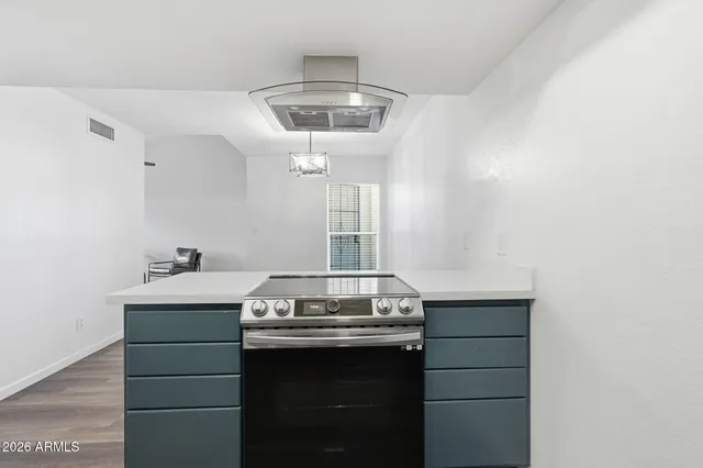 $1,595 | 1051 South Dobson Road, Unit 75, Mesa, AZ 85202