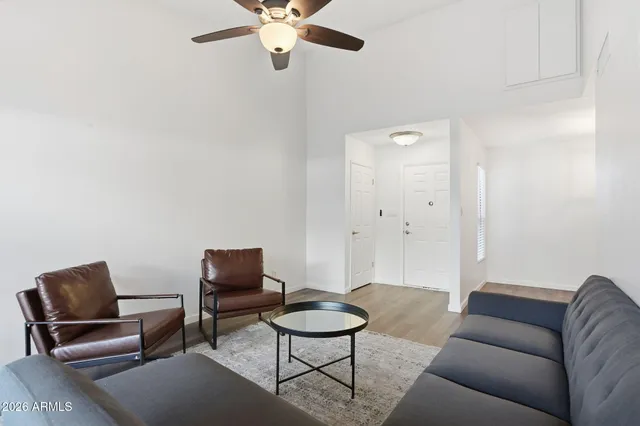 $1,595 | 1051 South Dobson Road, Unit 75, Mesa, AZ 85202