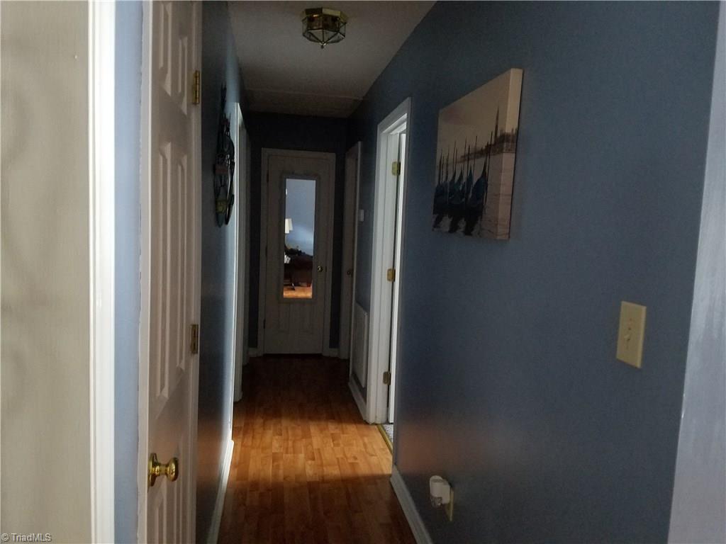 3308 Pine Valley Road High Point, NC 27265 - Photo 5 of 13
