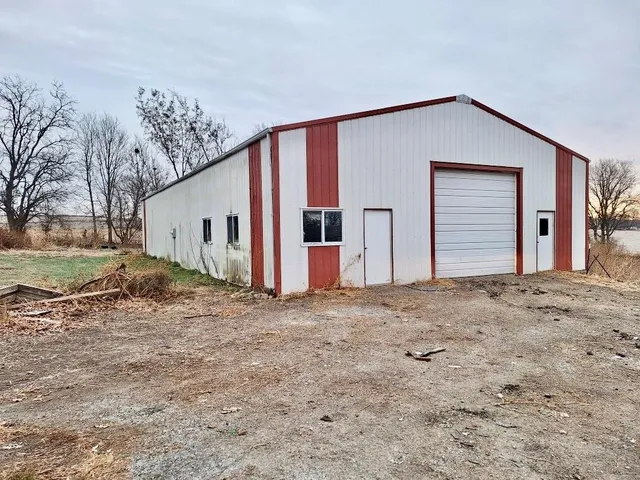 $84,900 | 1 East Hershaw Street, Fillmore, MO 64449