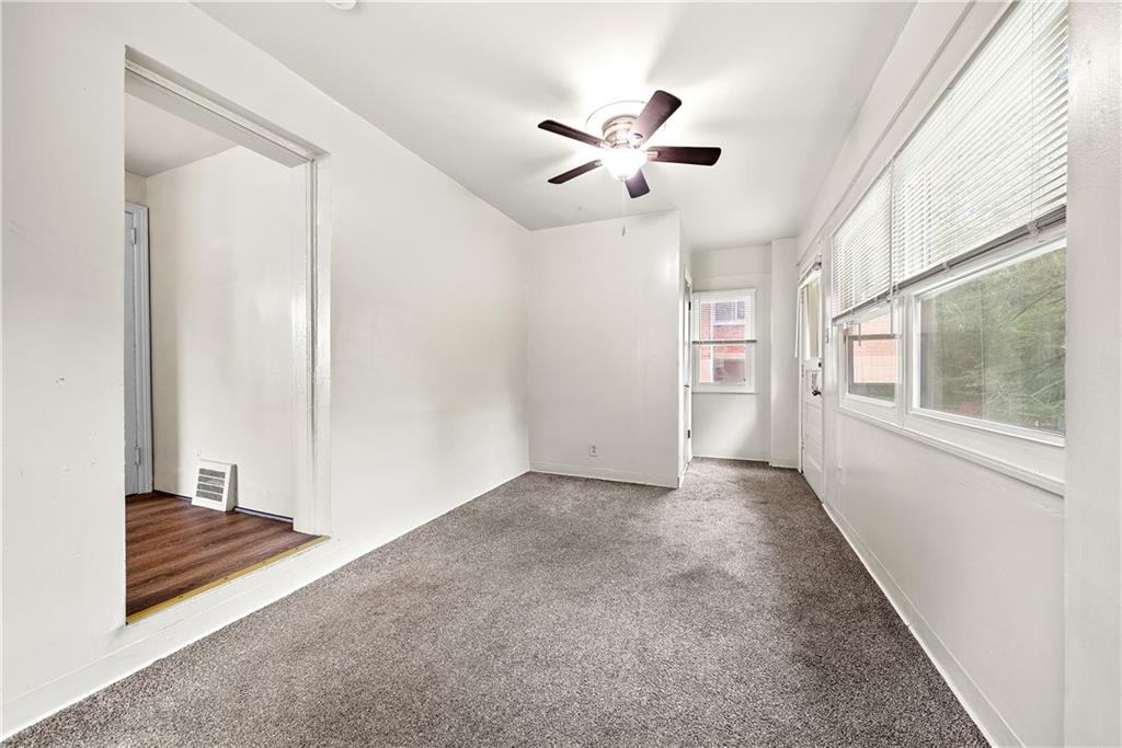 349 Highland Road Pittsburgh, PA 15235 - Photo 18 of 47 Gallery Image 18