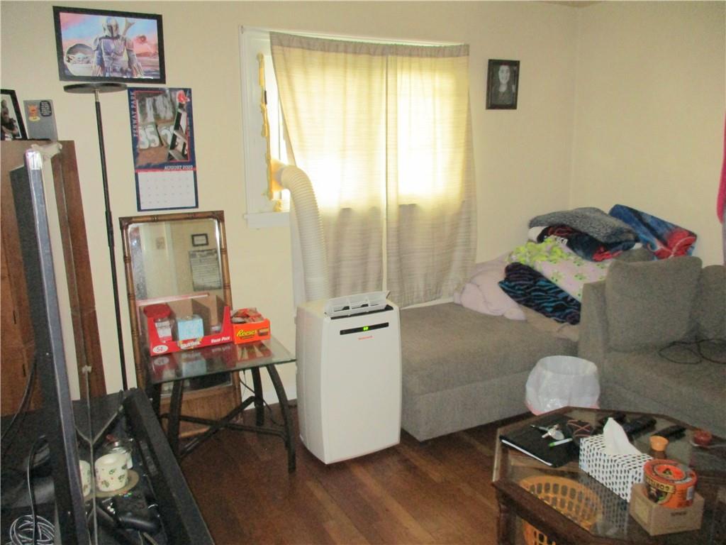 942 Beaver Road Ambridge, PA 15003 - Photo 12 of 22 Gallery Image 12