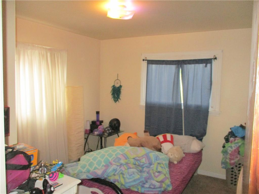 942 Beaver Road Ambridge, PA 15003 - Photo 16 of 22 Gallery Image 16