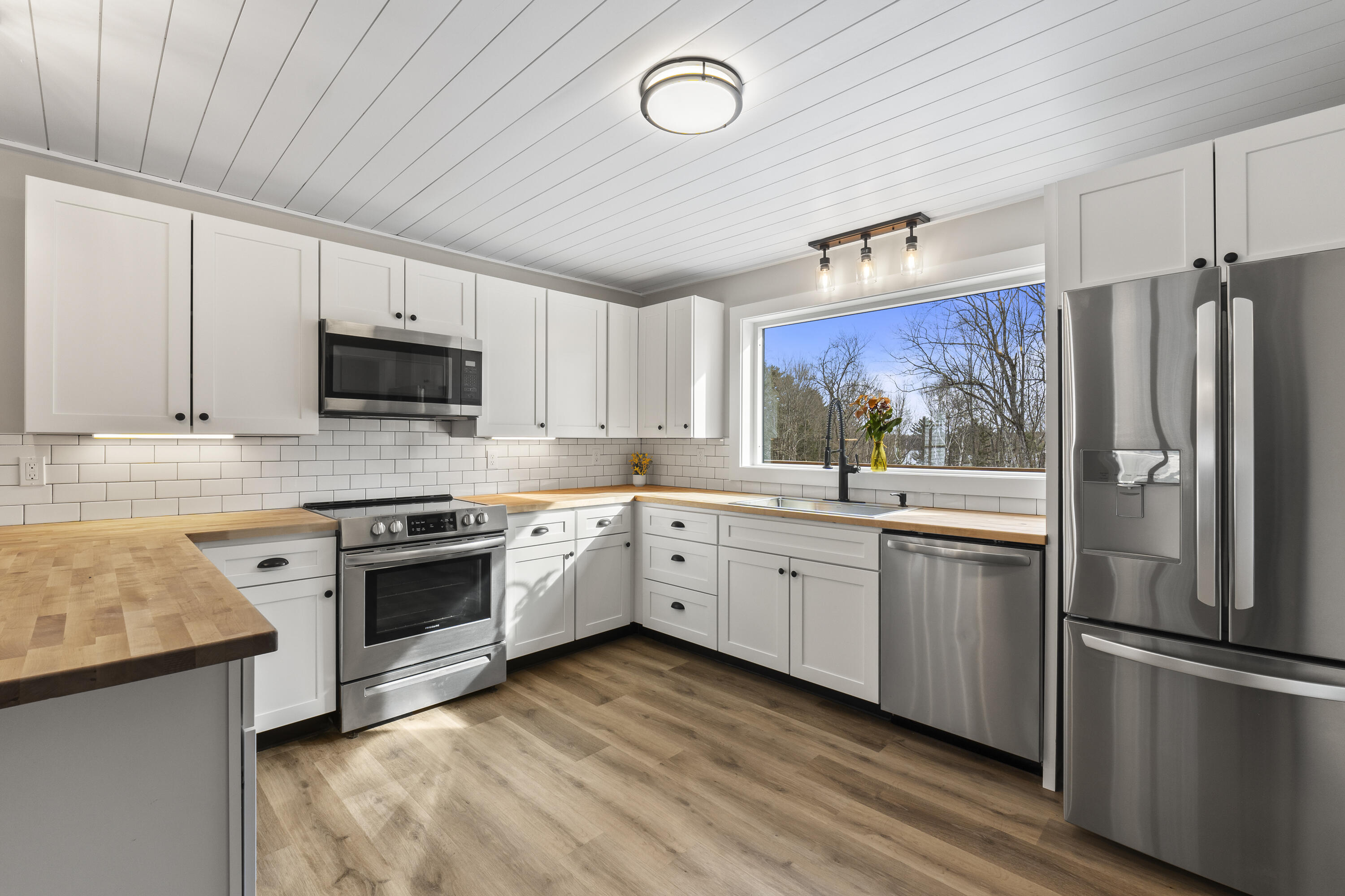 64 Old Pond Road Dexter, ME 04930 - Photo 21 of 53 Kitchen