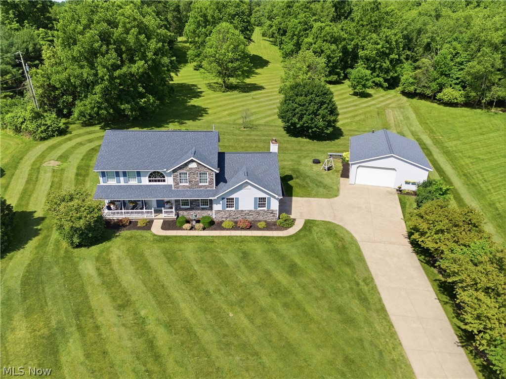 813 Walnut Ridge Street Northwest Bolivar, OH 44612 - Photo 2 of 47