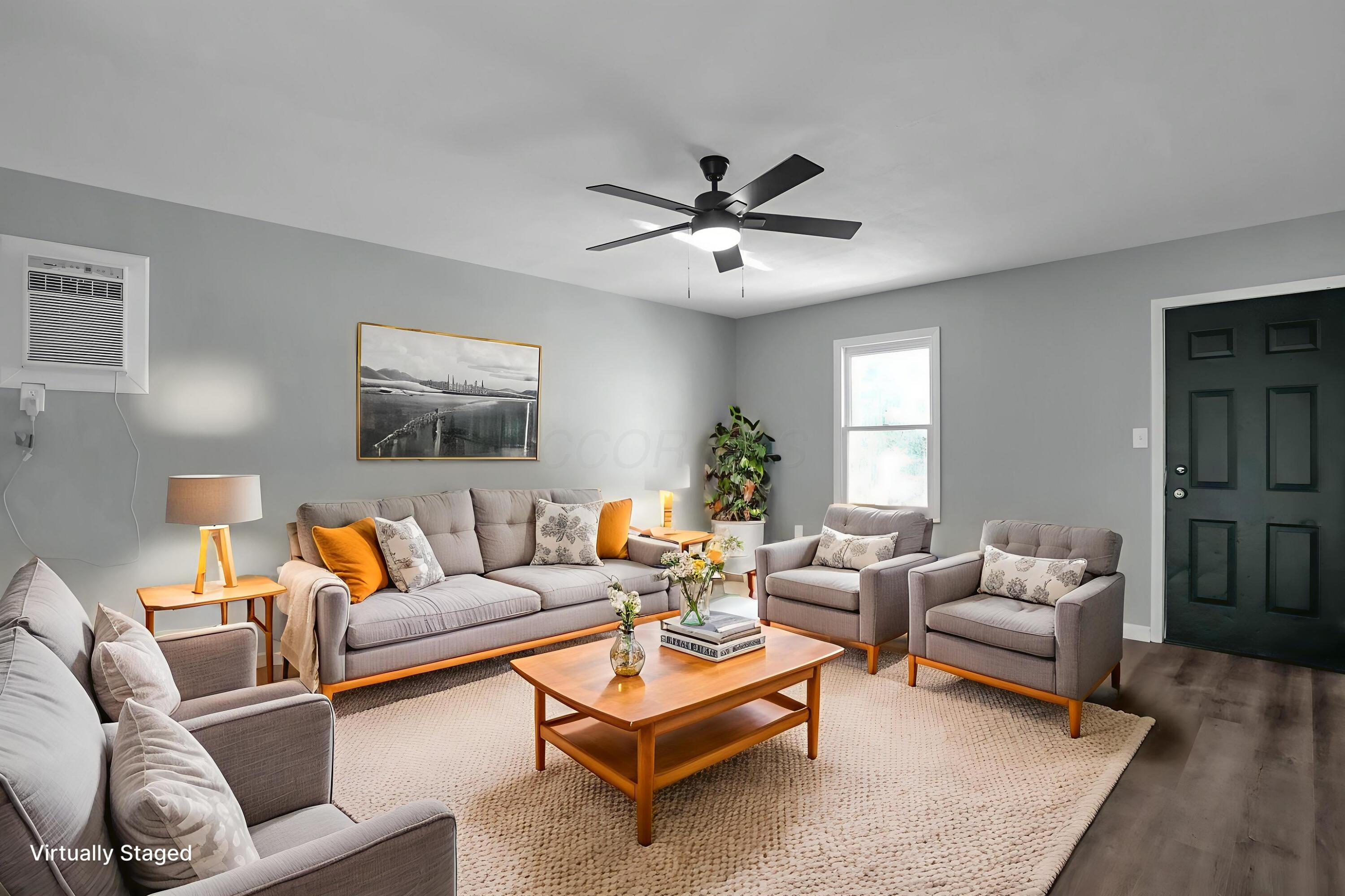2501 Navarre Road Columbus, OH 43207 - Photo 15 of 29 Virtual Staging - Family Room