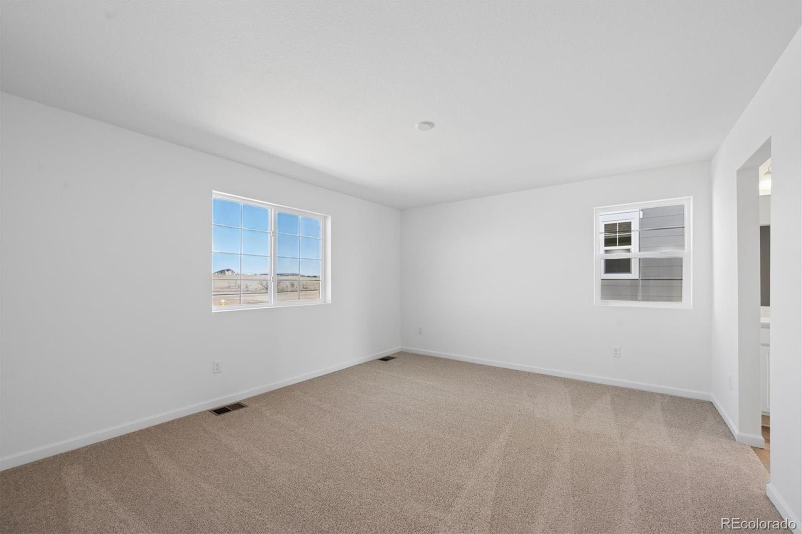 414 South Rifle Street Aurora, CO 80017 - Photo 14 of 22