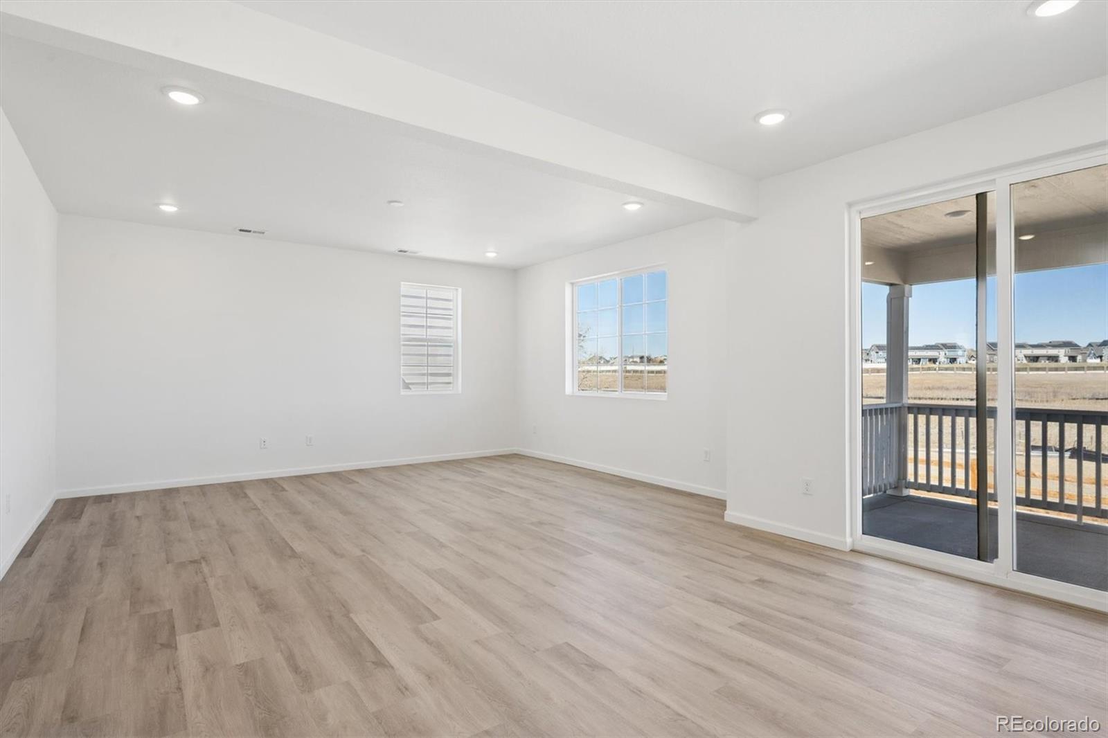 414 South Rifle Street Aurora, CO 80017 - Photo 10 of 22