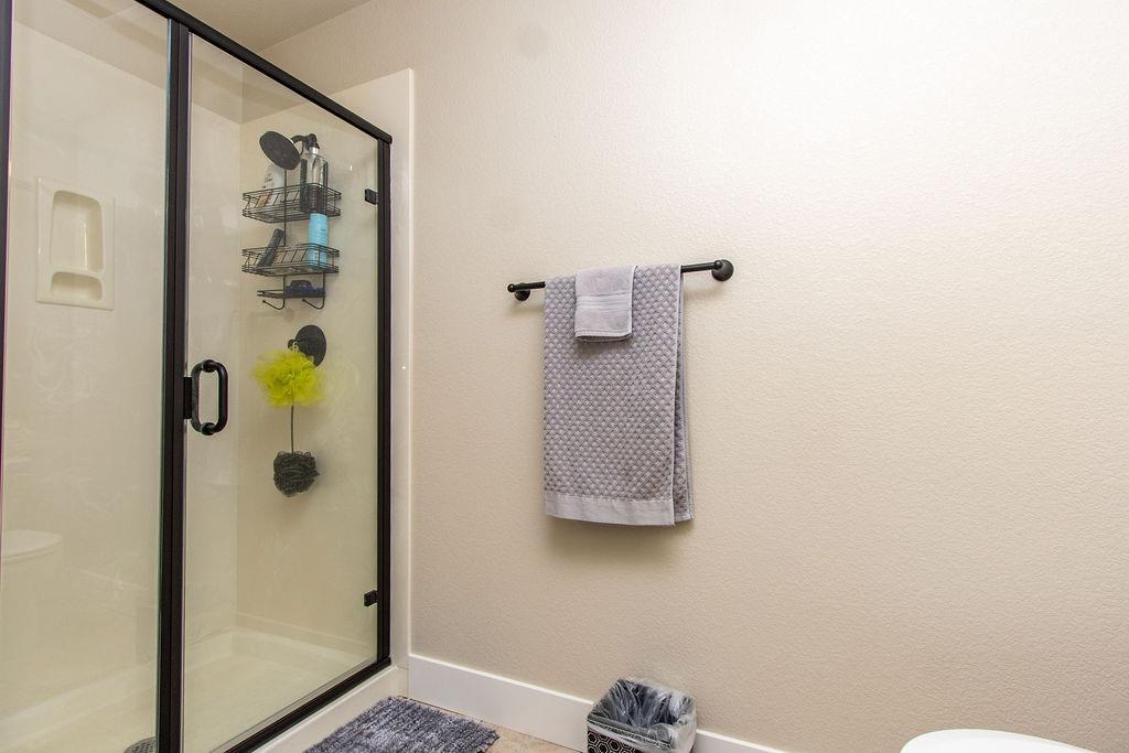 2354 Ruthie Place Manteca, CA 95337 - Photo 10 of 22 Gallery Image 10