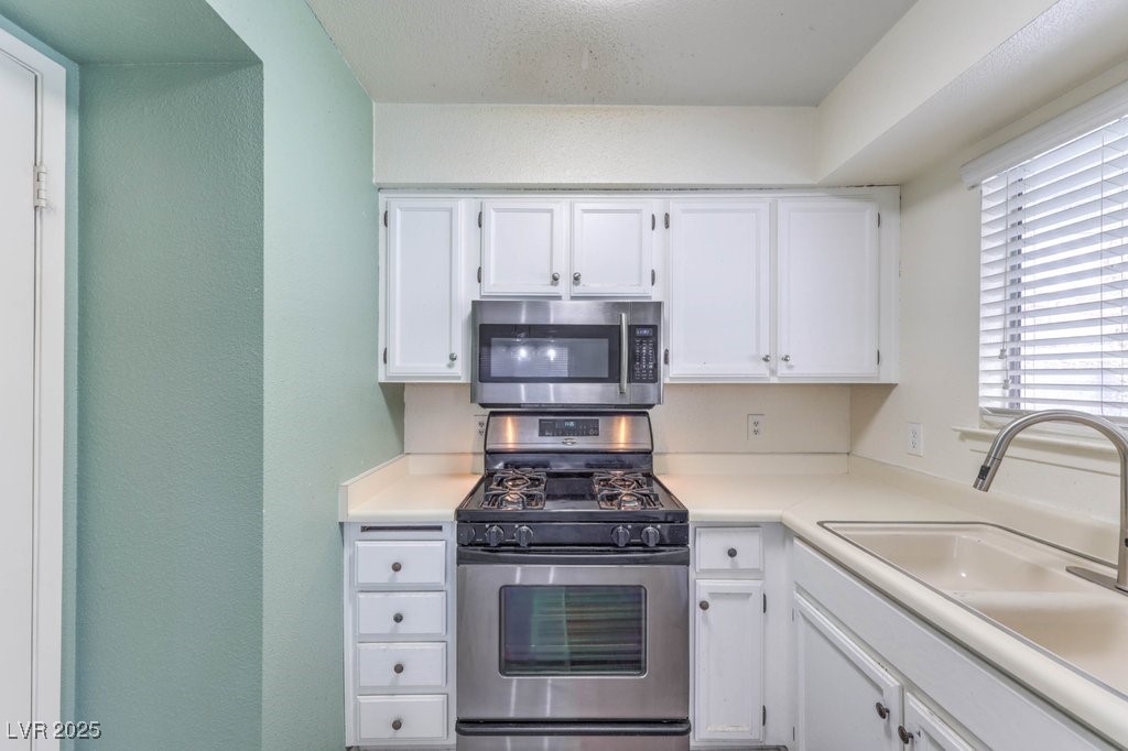 581 Carleton Drive Henderson, NV 89014 - Photo 11 of 30