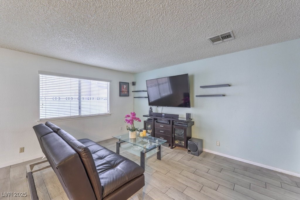 581 Carleton Drive Henderson, NV 89014 - Photo 7 of 30