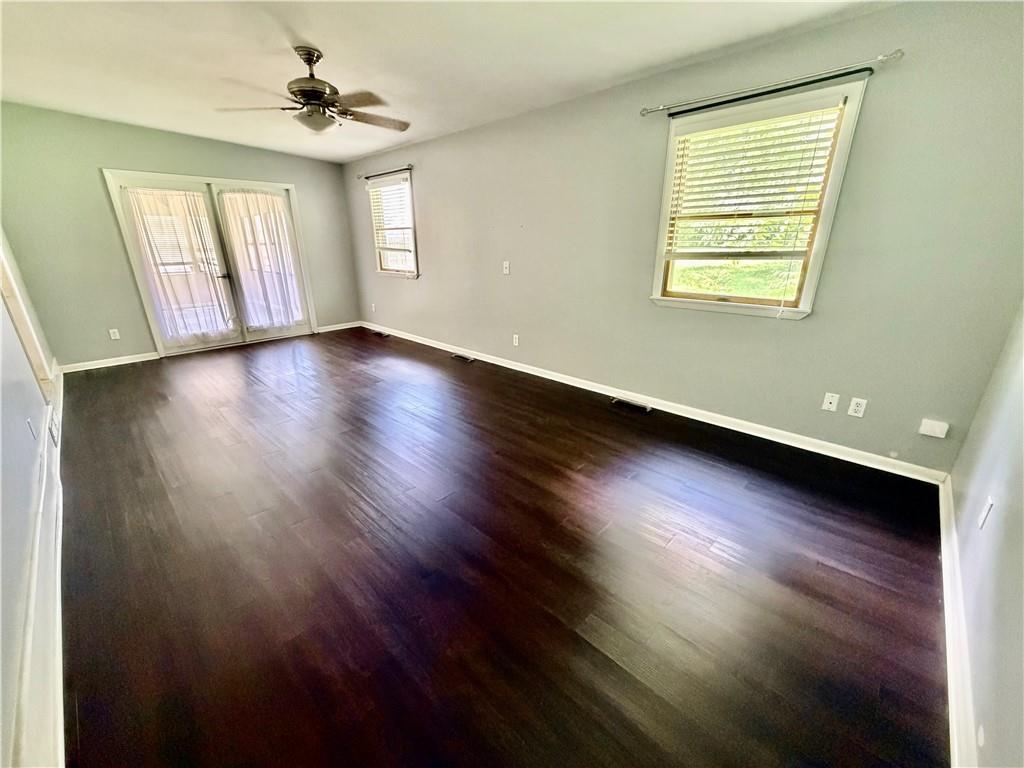 17 Southeast 125 Road Warrensburg, MO 64093 - Photo 9 of 17