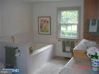 1157 Thomas Road Wayne, PA 19087 - Photo 8 of 11