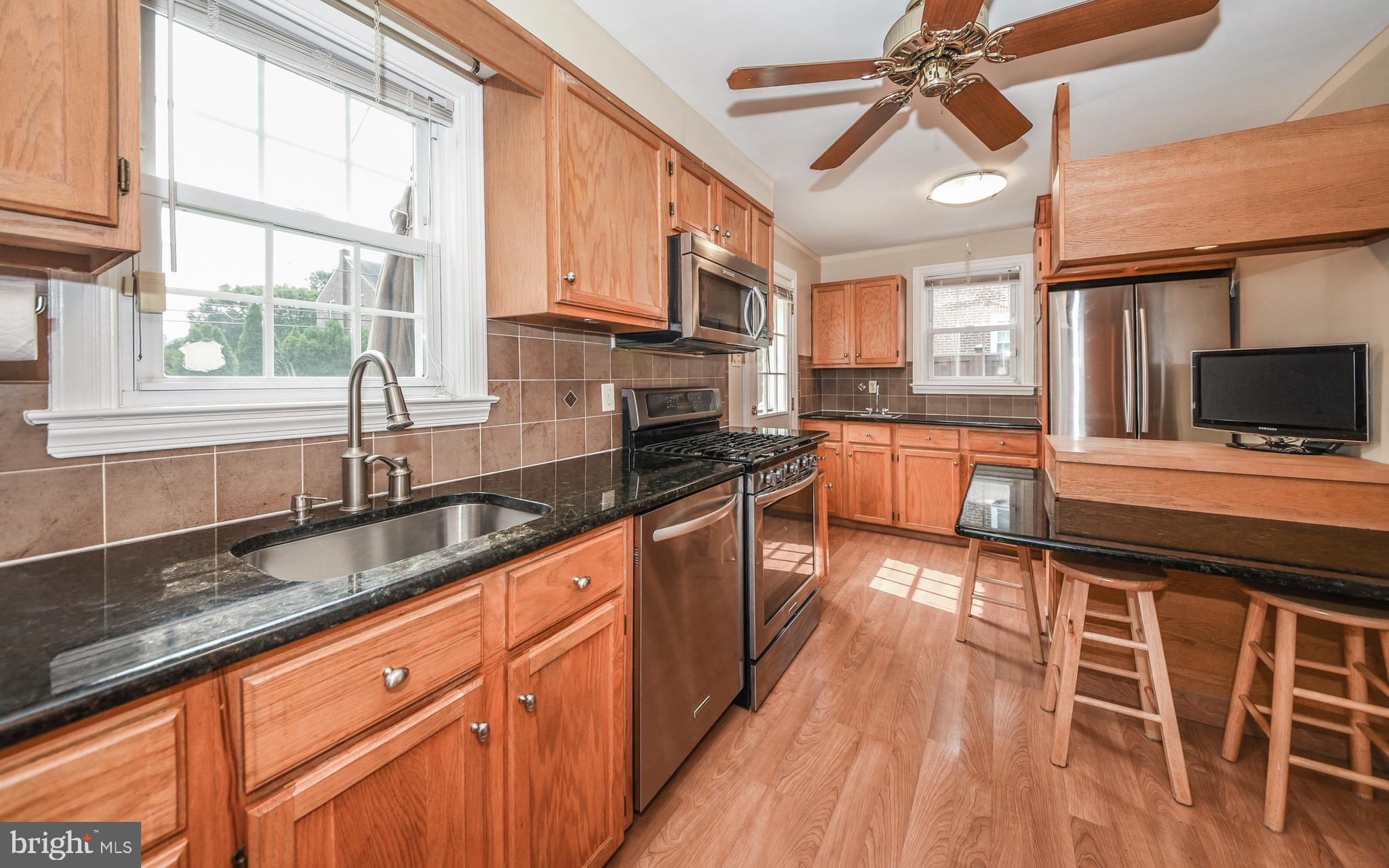 7641 Brookfield Road Cheltenham, PA 19012 - Photo 16 of 33 Kitchen