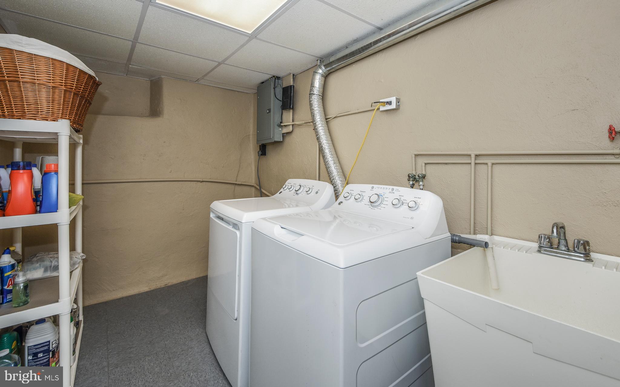 7641 Brookfield Road Cheltenham, PA 19012 - Photo 30 of 33 Laundry Room