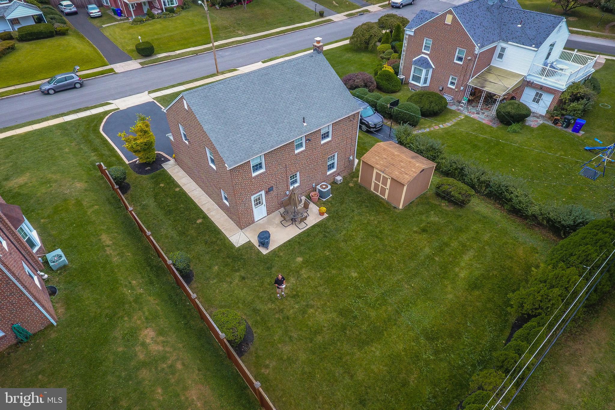 7641 Brookfield Road Cheltenham, PA 19012 - Photo 8 of 33 Ariel Side/Back View