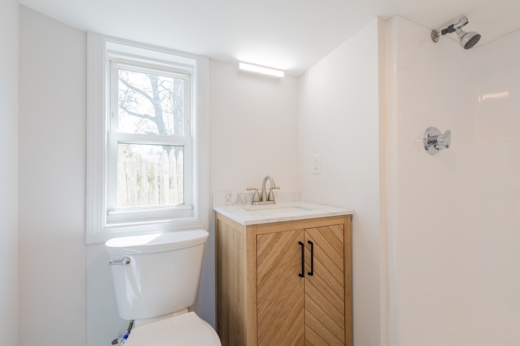 9 Bells Neck Road, Unit 4 West Harwich, MA 02671 - Photo 7 of 12