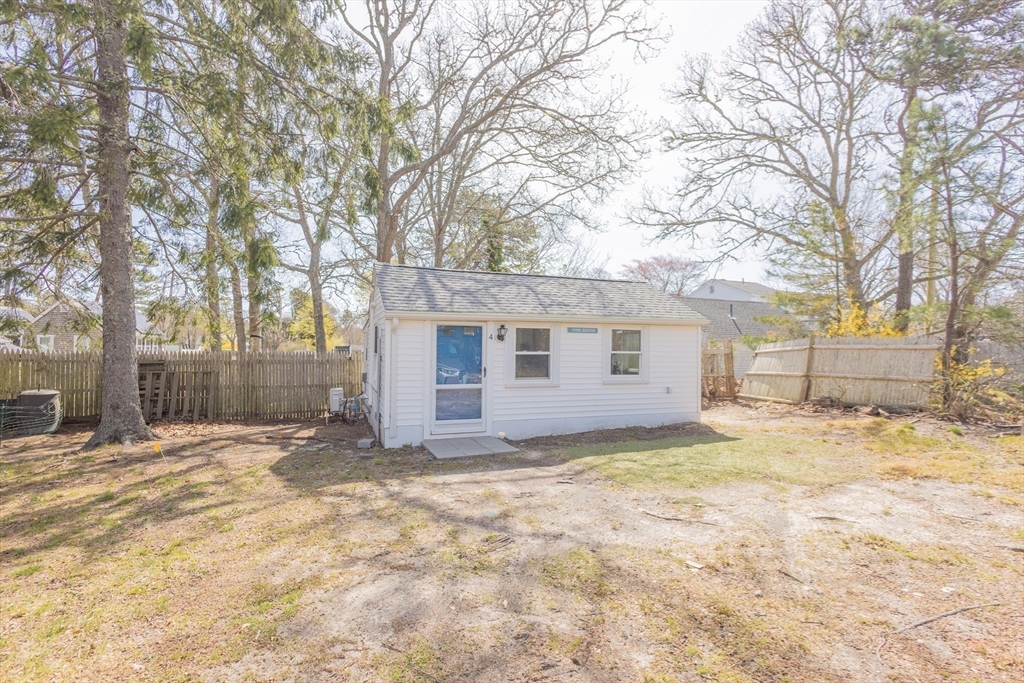 9 Bells Neck Road, Unit 4 West Harwich, MA 02671 - Photo 9 of 12