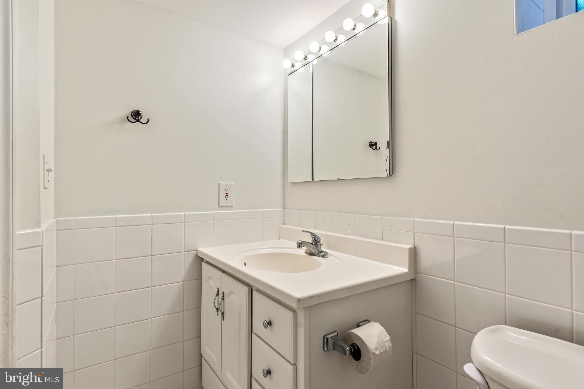 11301 Kenton Place Silver Spring, MD 20902 - Photo 29 of 37 Gallery Image 29
