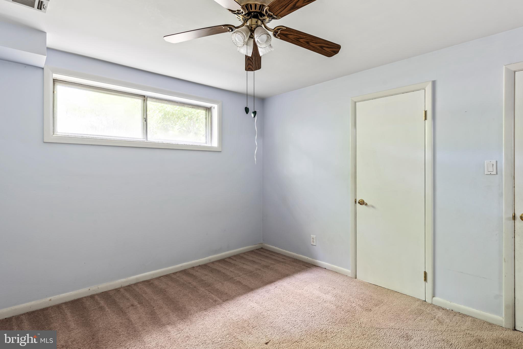 11301 Kenton Place Silver Spring, MD 20902 - Photo 32 of 37 Gallery Image 32