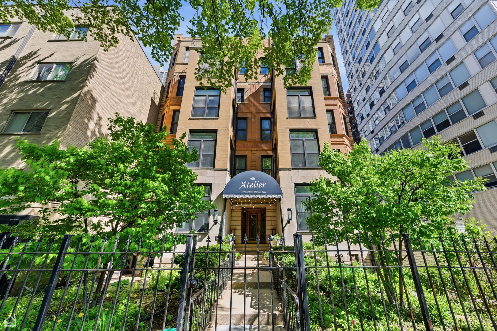 628 West Sheridan Road, Unit 3E Chicago, IL 60613 - Photo 1 of 22 Gallery Image 1