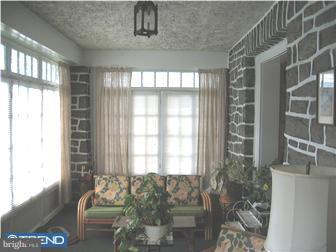 29 Overhill Road Upper Darby, PA 19082 - Photo 3 of 12